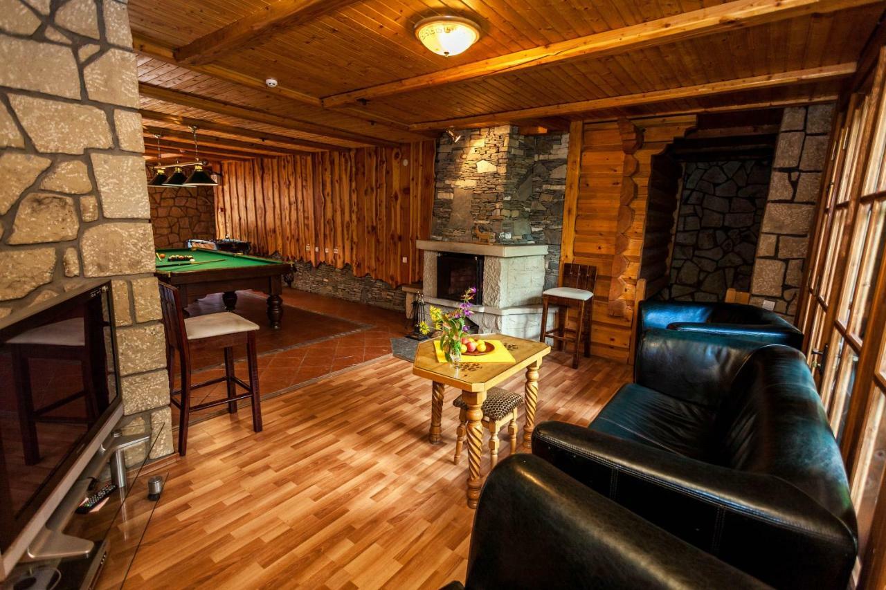 Альпина Hotel Jaremtsje Buitenkant foto