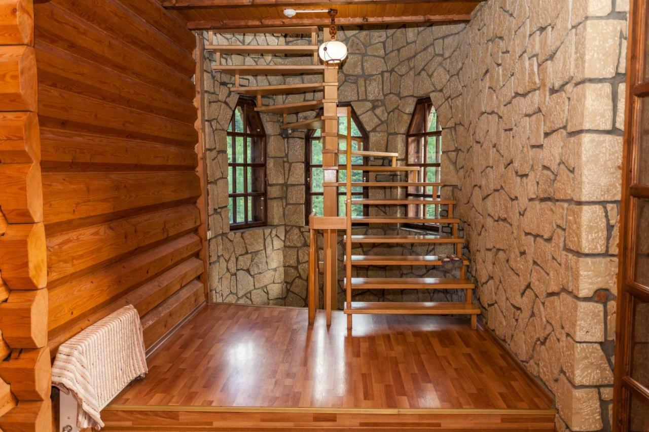 Альпина Hotel Jaremtsje Buitenkant foto