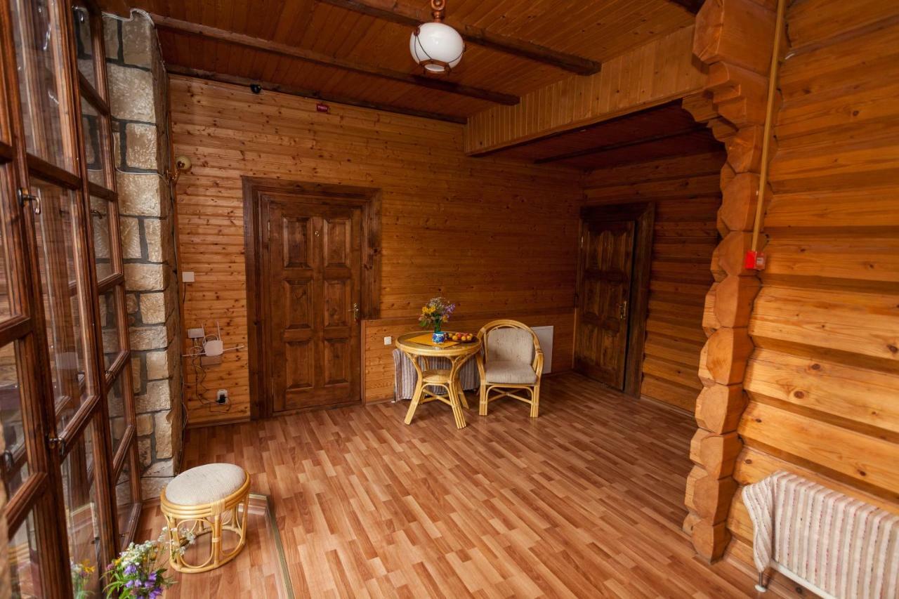 Альпина Hotel Jaremtsje Buitenkant foto