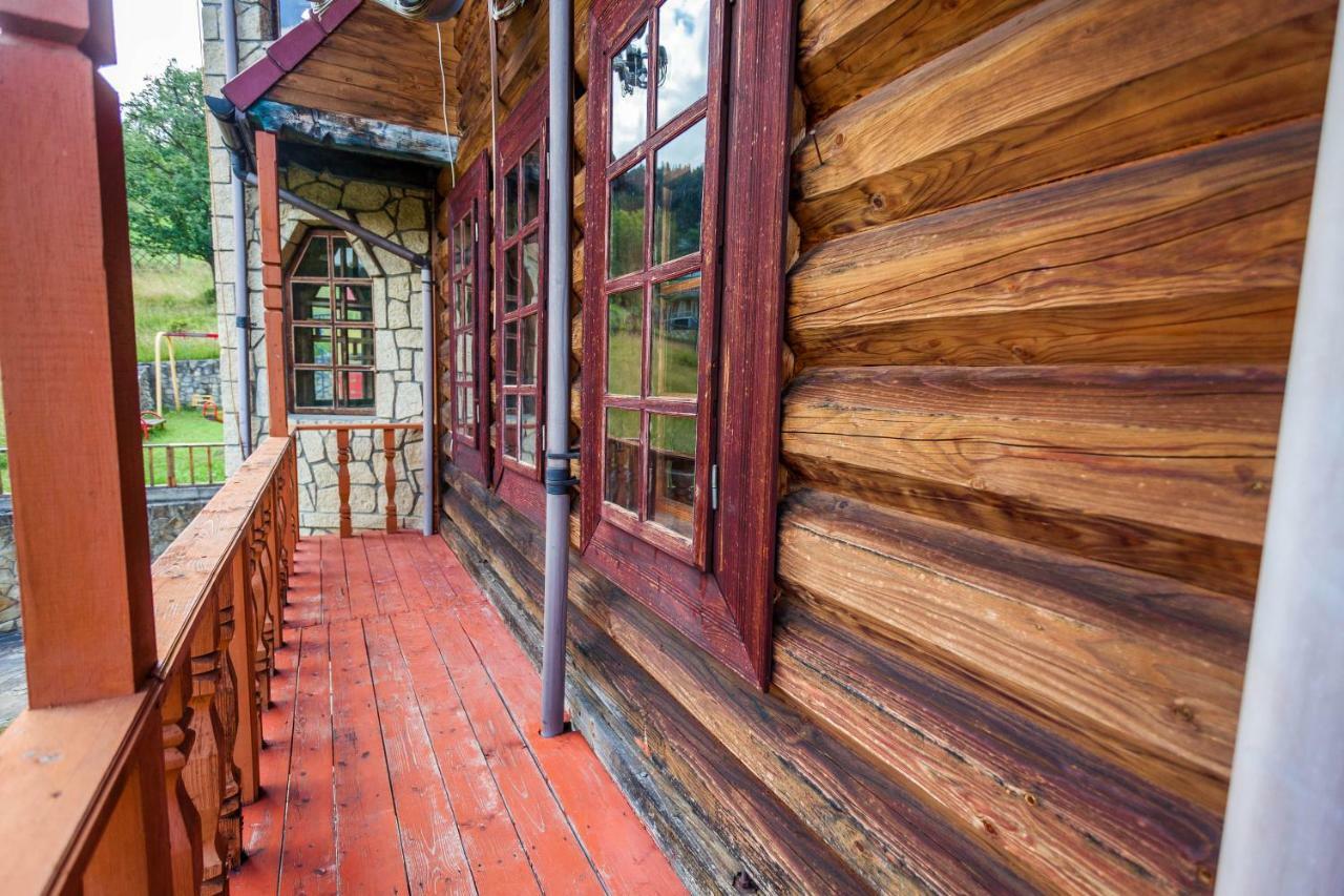 Альпина Hotel Jaremtsje Buitenkant foto