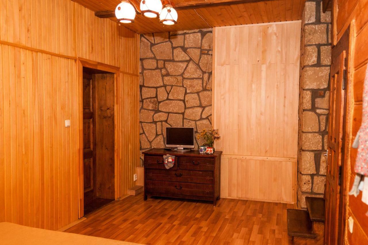 Альпина Hotel Jaremtsje Buitenkant foto